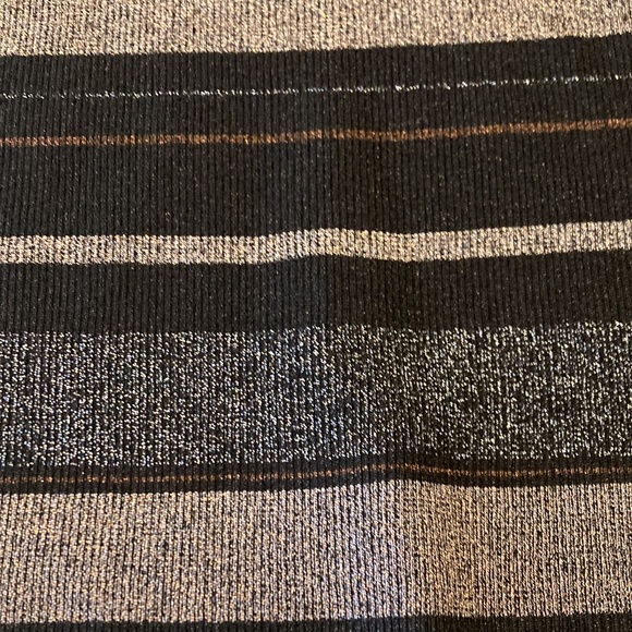 NWT House of Harlow 1960 Multi Metallic Black Fitted Sweater - Picture 6 of 9